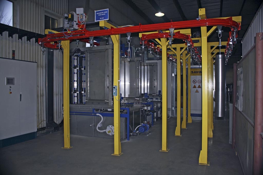 Частично конвейер ко входу туннеля