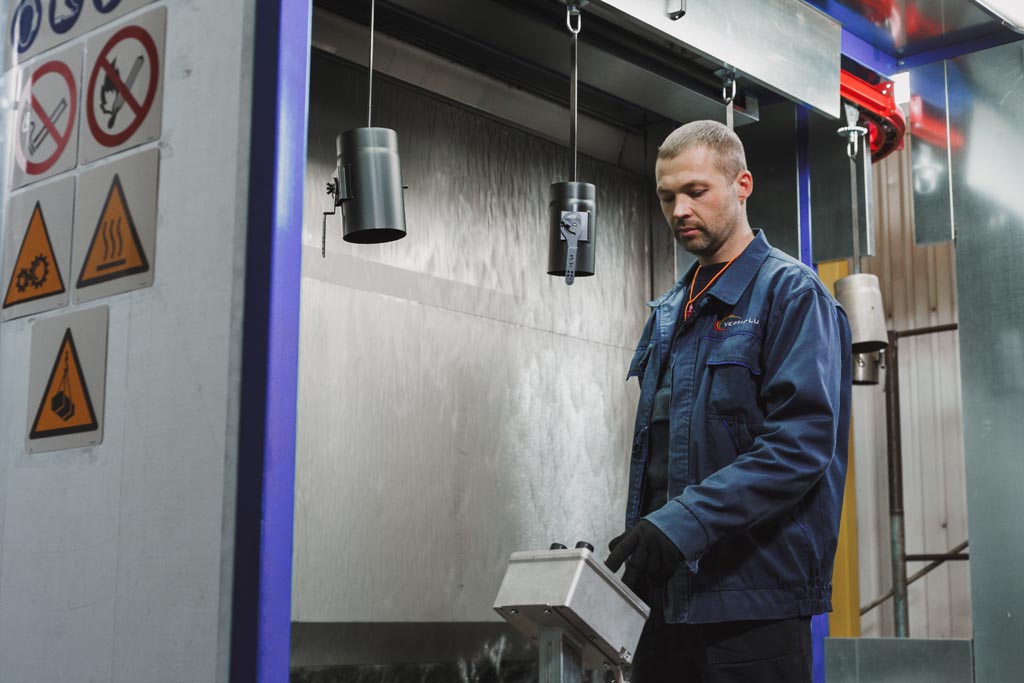 Камера окраски с водяным занавесом