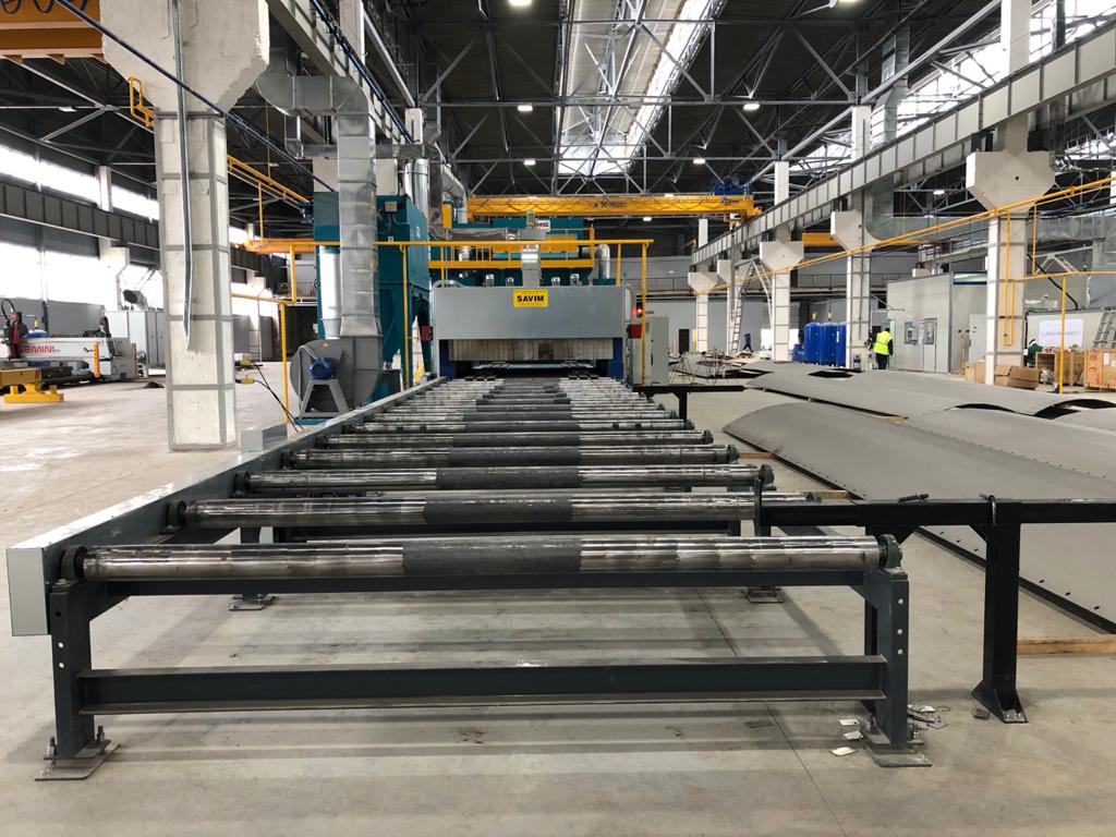 Входной рольганг печи предварительного нагрева