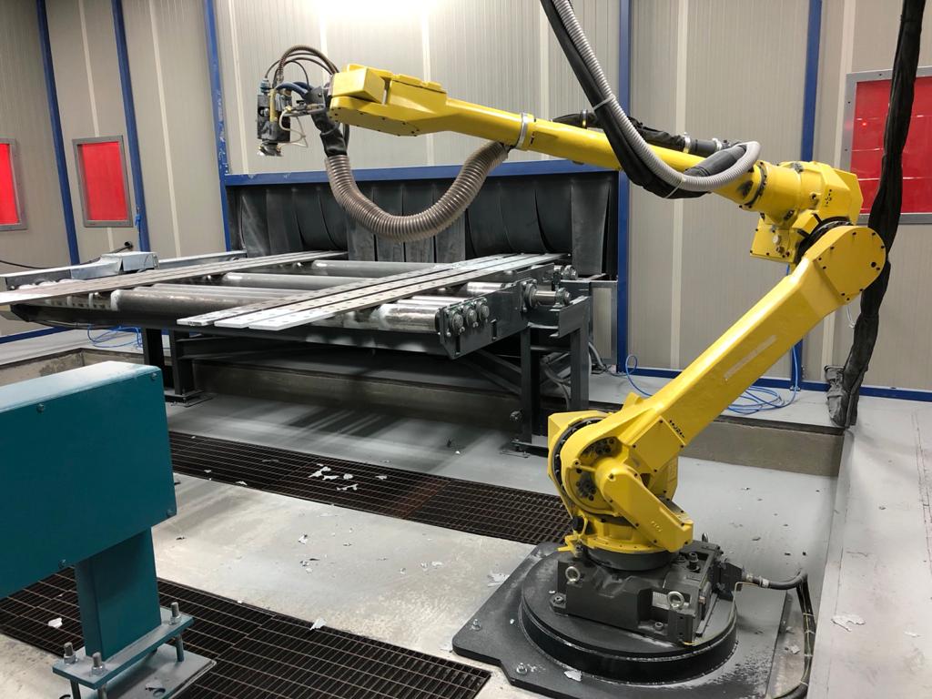 Деталь робота для металлизации